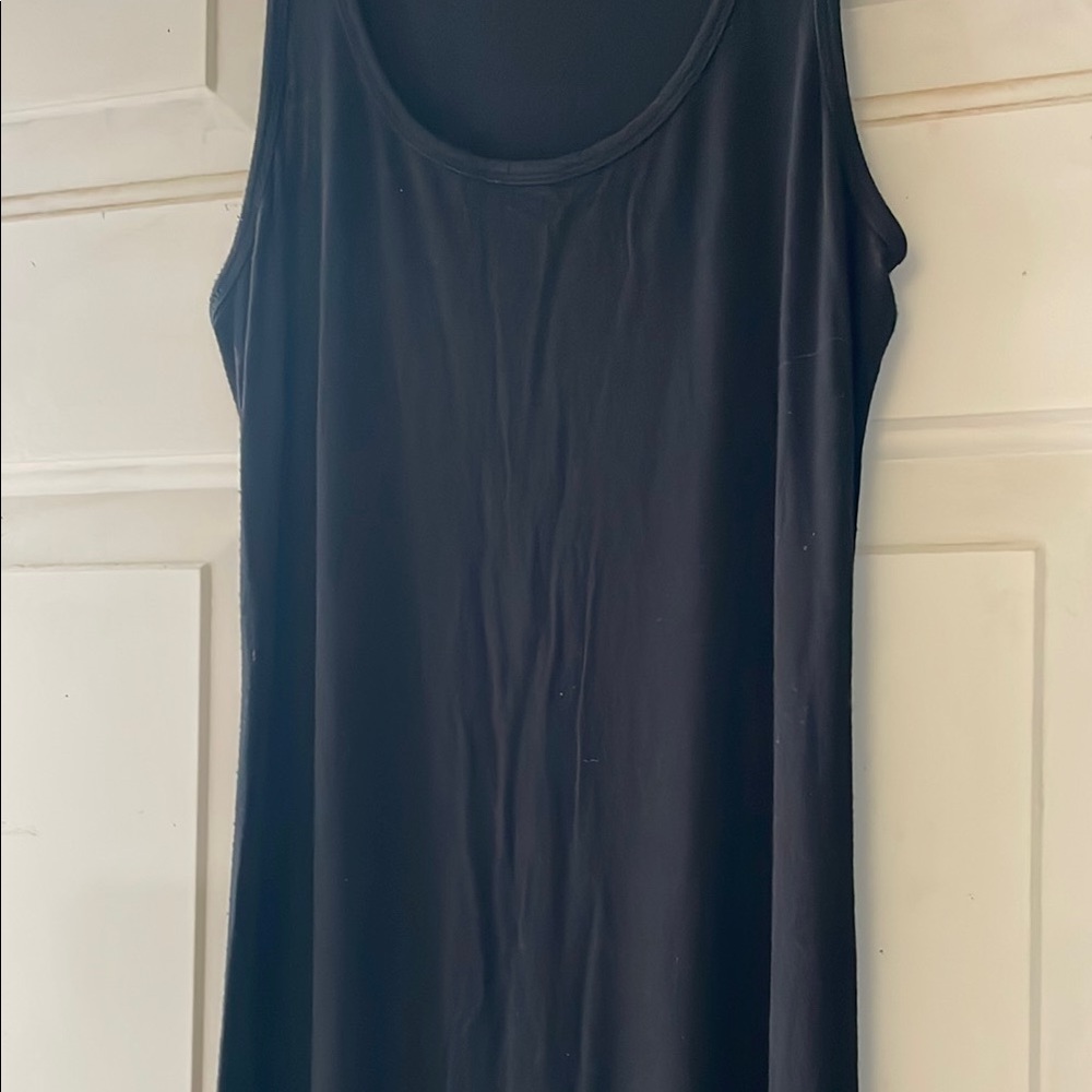 Black Sleeveless Women's Top